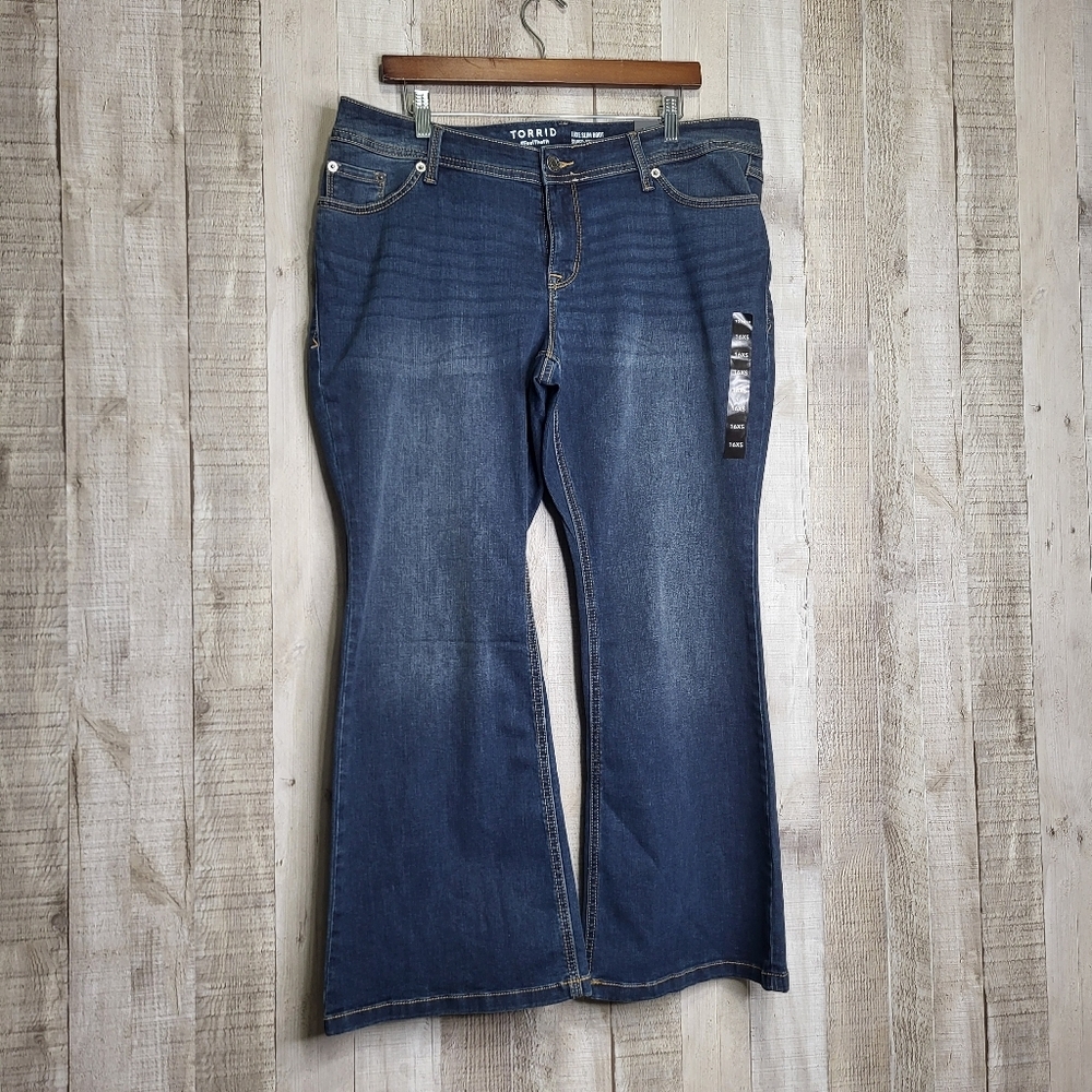 Torrid Luxe Slim Boot Super Stretch Women's Blue Jeans. 16XS 16 Extra Short.